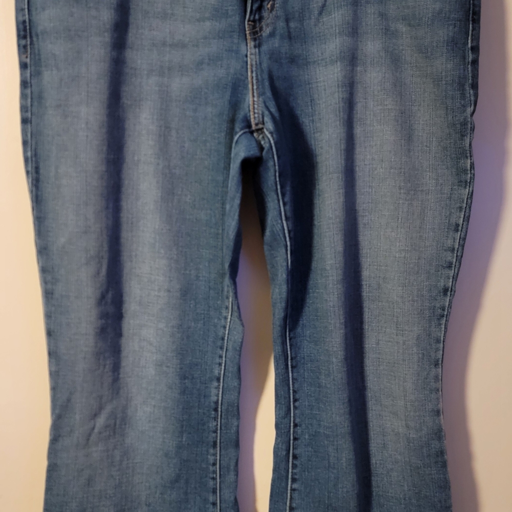 Levi's Blue Boot Cut Jeans with Classic Style
